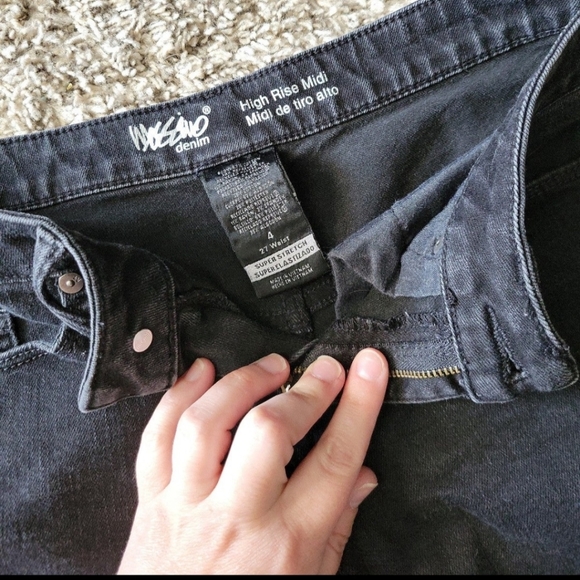 Mossimo short bundle - Picture 2 of 7